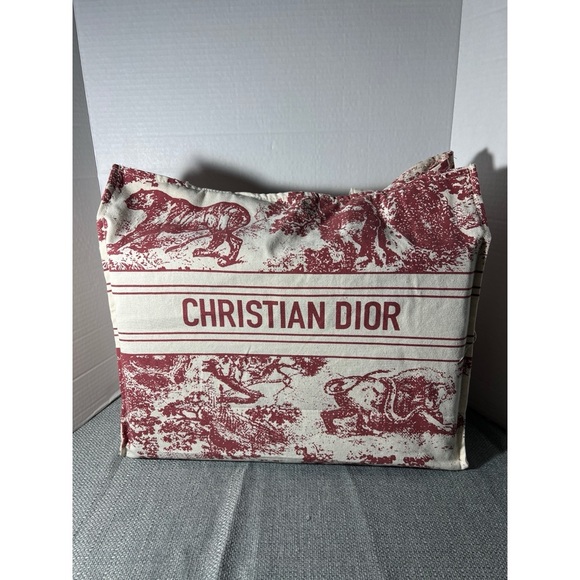 Christian Dior Red and White Tote Bag - Picture 1 of 11
